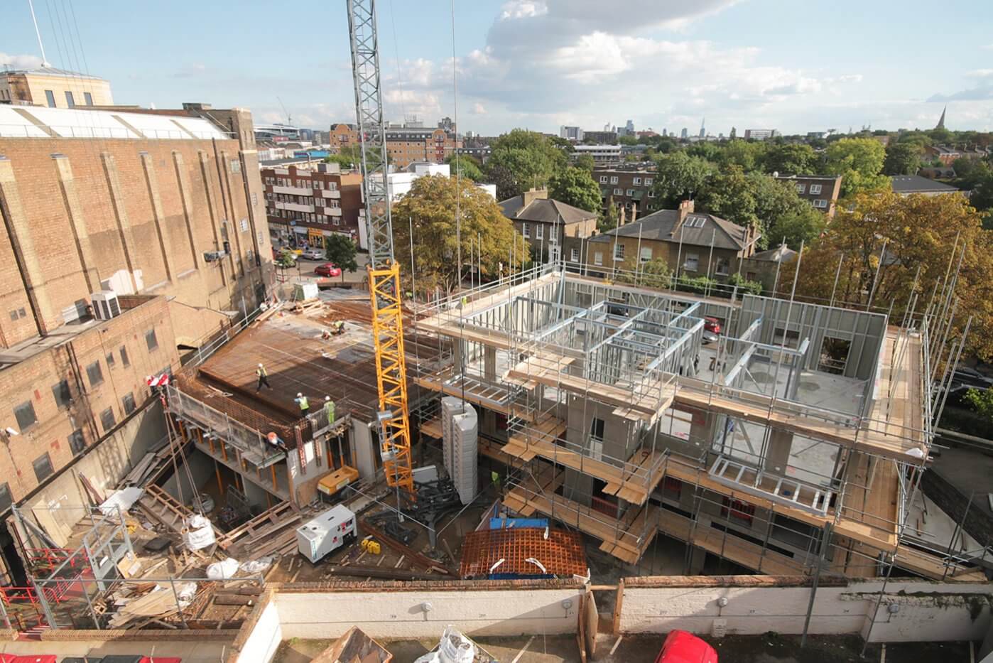 Elevated view over an apartment block under construction